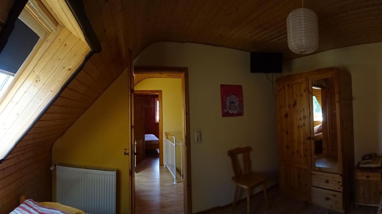 Ferienhaus Im Urigen Garten Bzw Eulenhaus ツィングシュト エクステリア 写真