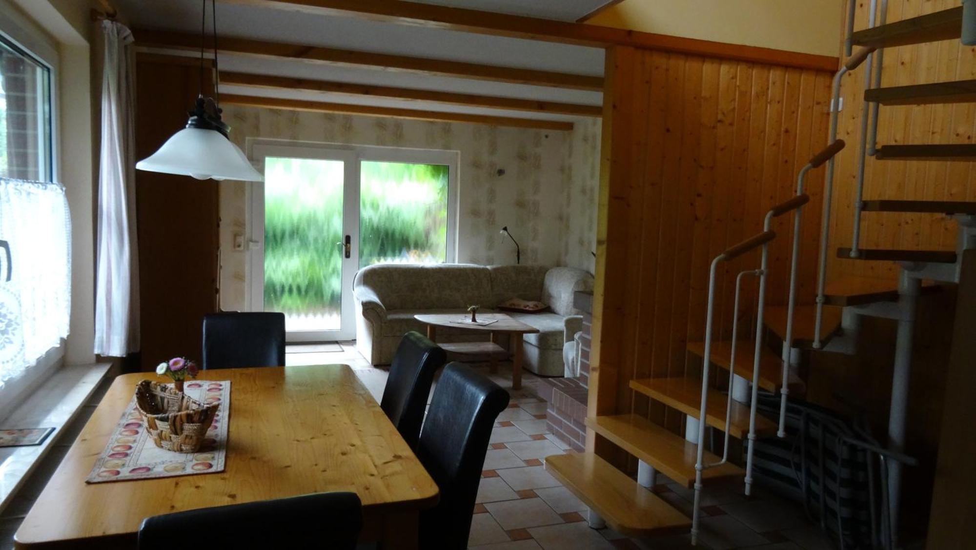 Ferienhaus Im Urigen Garten Bzw Eulenhaus ツィングシュト エクステリア 写真